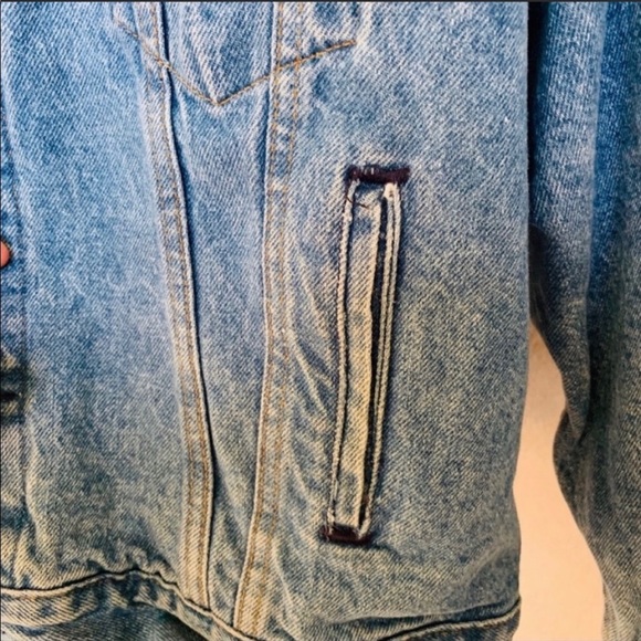 Vintage Levi’s Trucker Jacket Medium Wash … - Picture 6 of 8